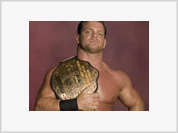 Chris Benoit committed terrible crime because of steroid-caused depression and paranoia