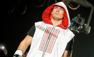 Undisputed cruiserweight champion renounces 'Hero of Ukraine' title