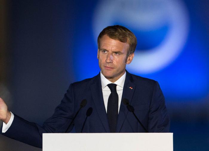 Macron reveals when Europe would face consequences of refusing Russian gas