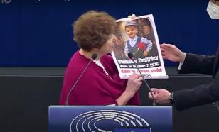 European Parliament shuts down Latvian MEP for speaking about Donbass