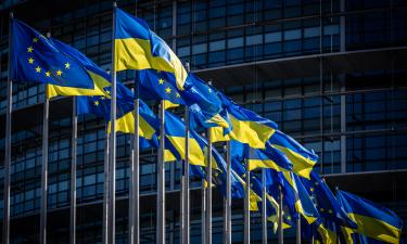 Zelensky’s 'Wallet' Breaks Silence as Corruption Probe Widens in Ukraine