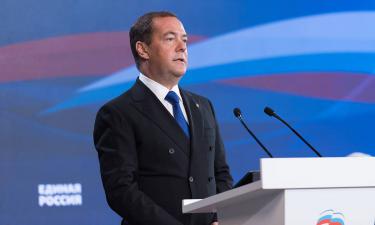 Dmitry Medvedev: Russia may grow even larger