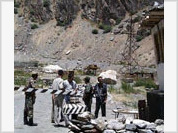 Russia gives up Afghan border control in Tajikistan