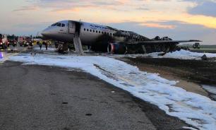 Sukhoi Superjet 100 fire at Moscow airport: 41 killed during hard landing