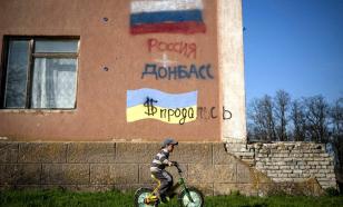 Donetsk and Luhansk leaders ask Putin to recognise independence of republics