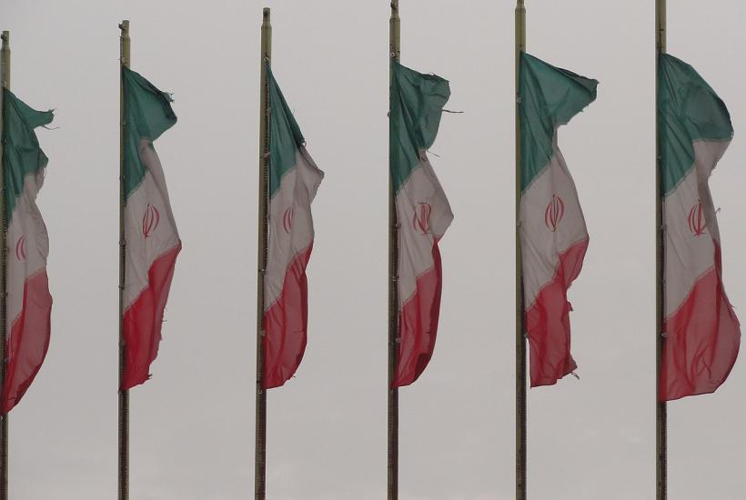 Iran Faces Deepening Crisis as Protests, Clashes, and Internet Disruptions Intensify