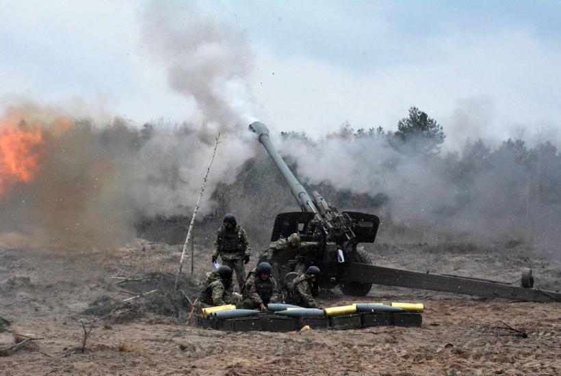 Ukraine shells Rylsk in Kursk region, 5 civilians killed