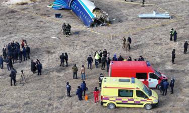 Embraer 190 aircraft of Azerbaijan Airlines may have suffered drone attack