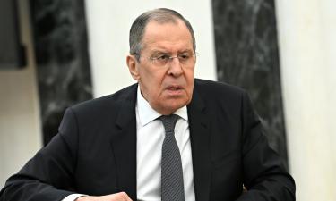 Russian FM Lavrov: France secretly tried to reconcile Moscow and Kyiv