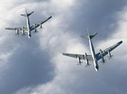 Russian bomber planes fly to Crimea