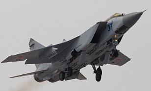 MiG-31 fighter jet crashes during training flight