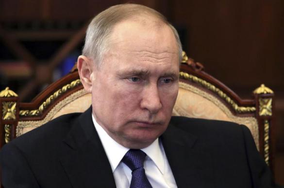 Putin empowers government to introduce state of emergency