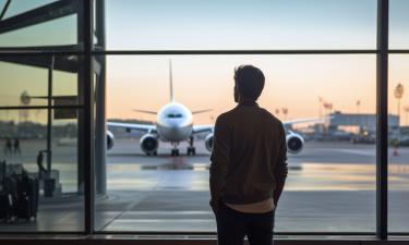 US Suspends Visa Issuance for Russians, Effectively Halting Travel Flows