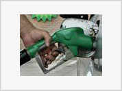 Oil prices fell below UDS 82 a barrel