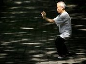 Tai Chi helps prevent falls and improves mental health in elderly