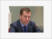 Medvedev Cracks Down on Russian Navy Administration