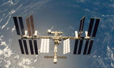 Russian Segment of ISS Conducts Cutting-Edge Microorganism Experiments