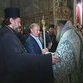 Putin kneels and prays in Jerusalem