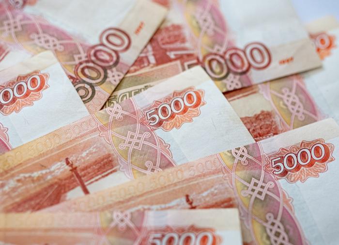 Putin switches Russia's foreign debt payments in Russian rubles