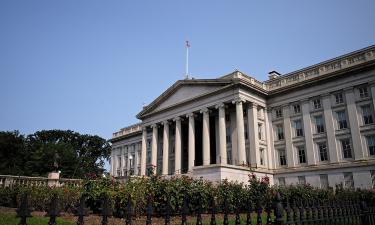 US Debt Jumps Nearly One Trillion Dollars in Trump’s First Year Back in Office