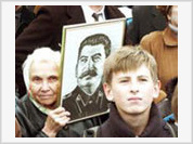 Russian communists celebrate Stalin's 125th birthday