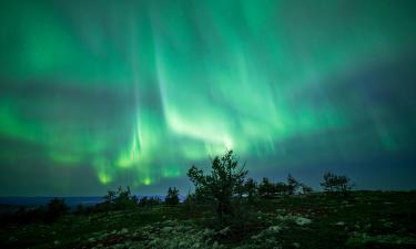 Auroras Reach Southern Latitudes as Near-Extreme Magnetic Storm Hits Earth