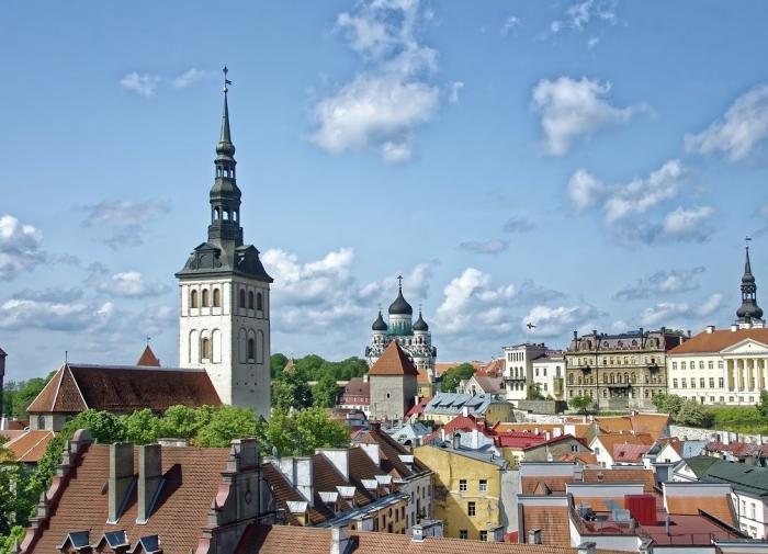 Estonia closes borders for Russian travellers