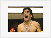 Maradona Vows to Run Naked