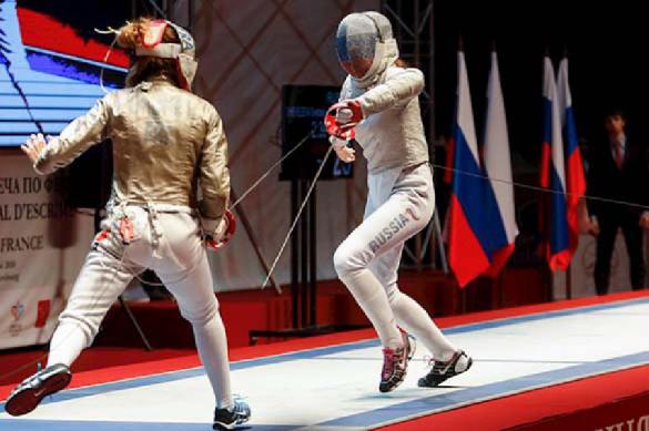 Russian fencers put on wanted list for escaping to USA