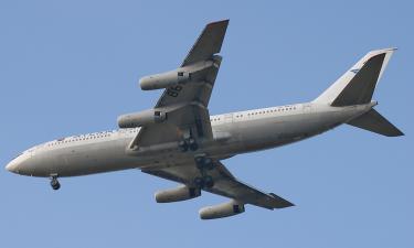 USSR's Ilyushin-86, competition to Boeing 747, took to the skies ten years later