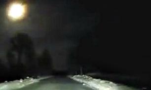 Meteorite explodes over Russia's Arkhangelsk region. Video