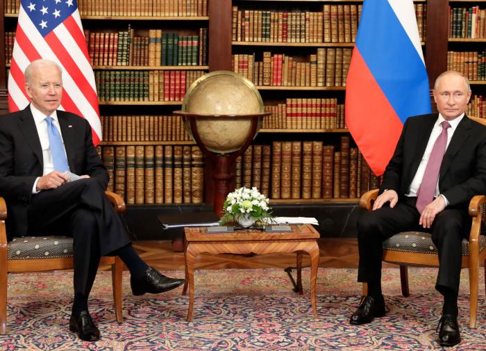 The Putin-Biden summit: Moscow Khokhloma vs. Aviator sunglasses