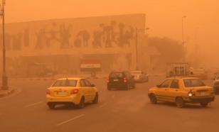 A massive sandstorm in Baghdad