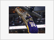 Kobe Bryant scores 50 in Lakers victory