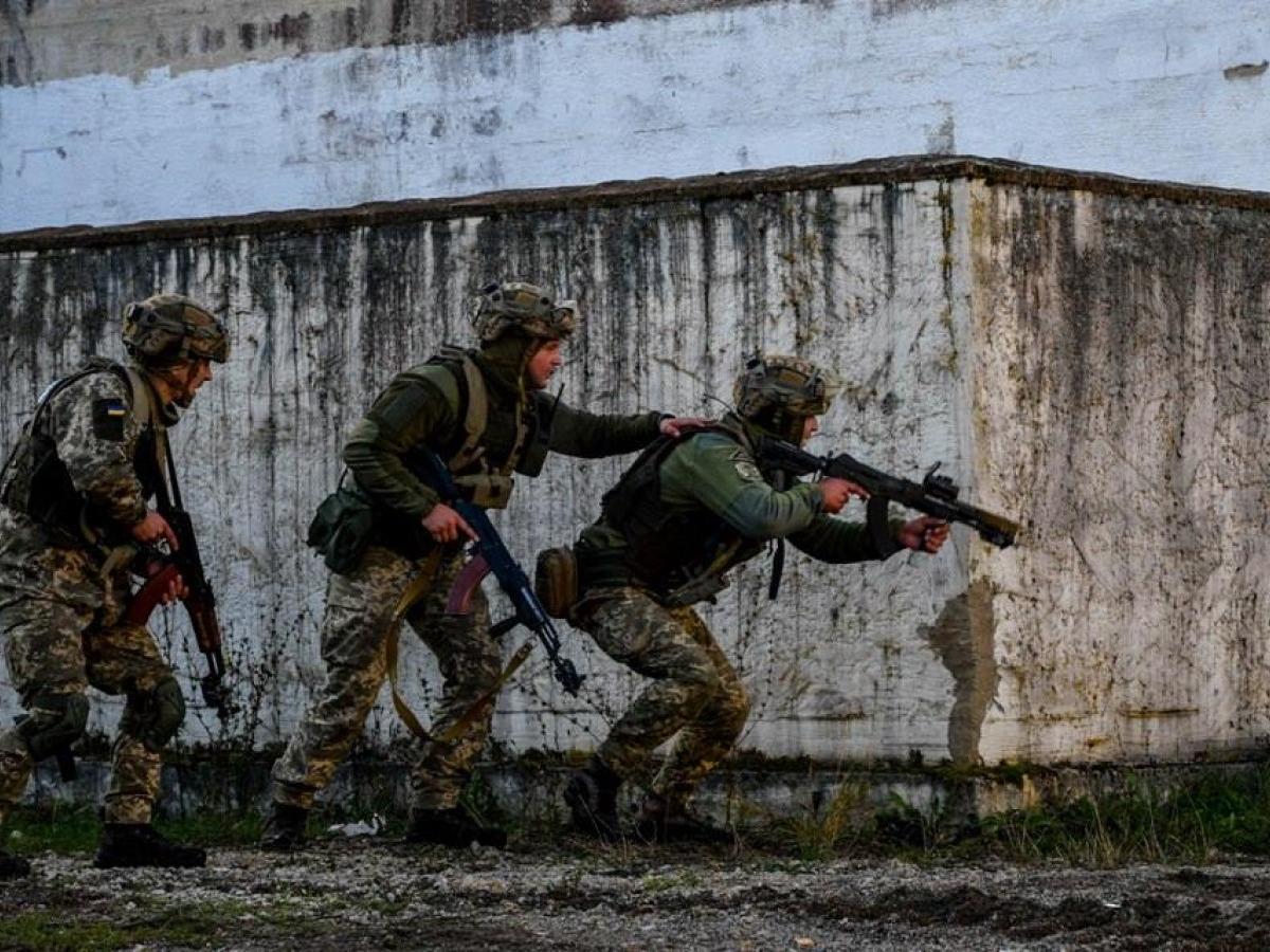 Ukrainian Special Forces Deployed to Encircled Pokrovsk as Situation Becomes Critical