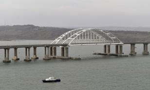 Zelensky's office threatens to destroy the Crimean bridge
