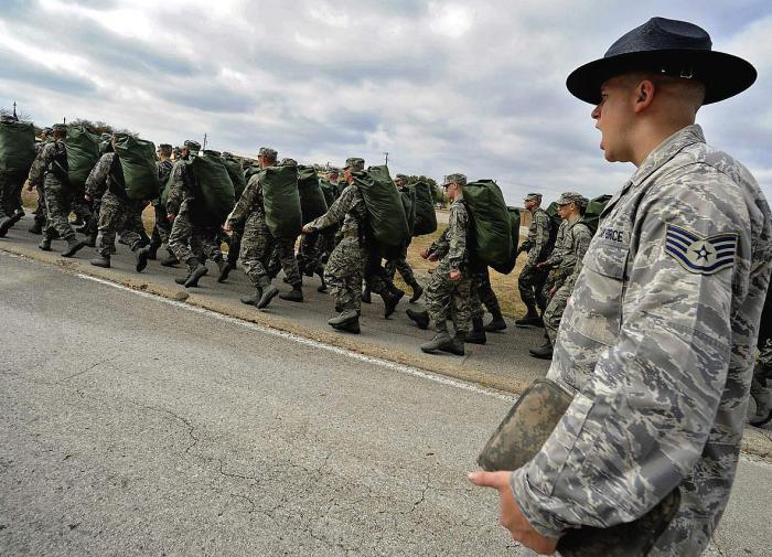 NATO admits to sending foreign instructors to Ukraine