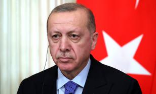 Turkish President Erdogan wants to secure his would-be nuclear bomb in Ukraine