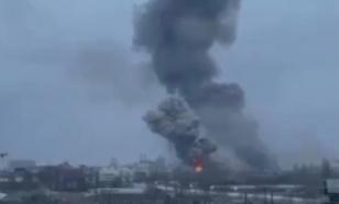Antonov aircraft making factory on fire in Kiev