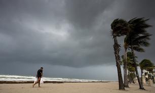 Hurricane Maria grows to Category 5, moves to Caribbean Islands