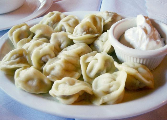 Parents lose all of their four children after having meat dumplings for dinner