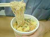 Dry noodles cause vitamin deficiency and stomach ulcer