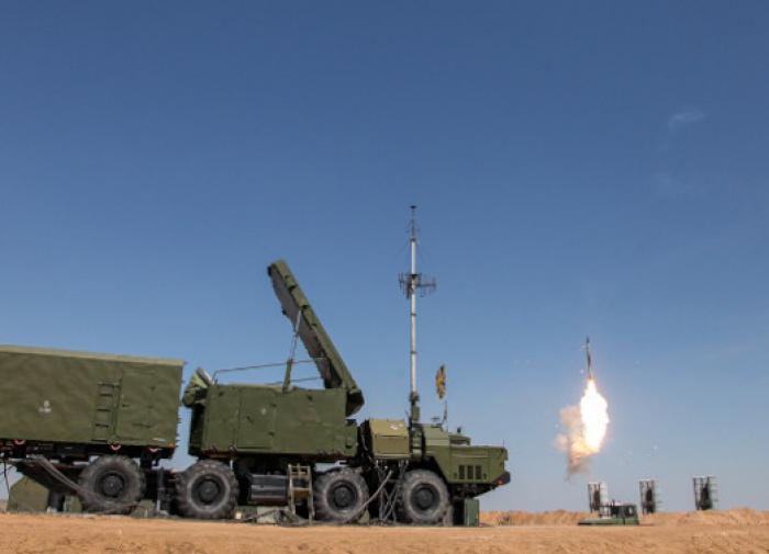 Chinese specialists compare US THAAD and Russian S-400 systems