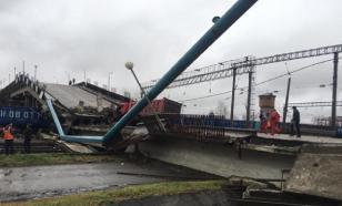Bridge collapses on Trans-Siberian Railway. Video