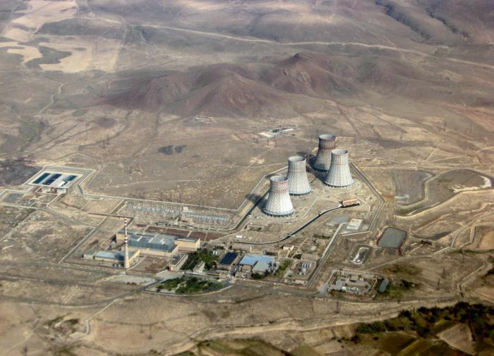 Azerbaijan threatens to strike Armenian nuclear power plant