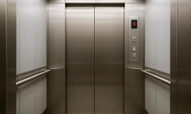 Boxing Coach Assaults Disabled Young Man in Elevator in Barnaul