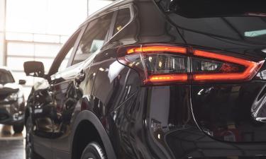 Russian Imports of Chinese Cars Drop Almost Half in 2025