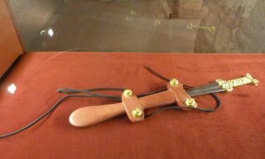 Perfectly Preserved Ancient Sword Found in Warrior’s Tomb in Kazakhstan