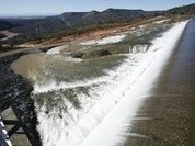 USA's highest dam to cause 30ft wall of water to fall on Oroville