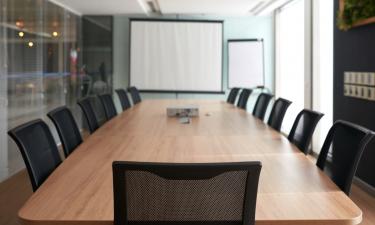 Trump’s 28-Point Peace Plan Disappears as Kyiv and Moscow React